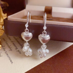 Bold Metal Heart Pearl Tassel Earrings